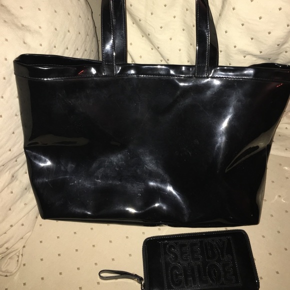 Patent leather tote/wallet set - Picture 2 of 7